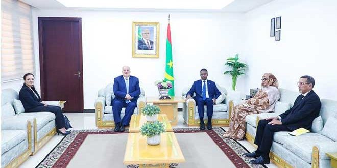 گفتگوی نخست وزیر موریتانی با سفیر سوریه در نواکشوت در خصوص تقویت روابط دو کشور برادر